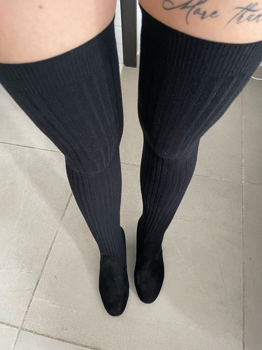 cizme lungi cu toc tip ciorap de piele intoarsa