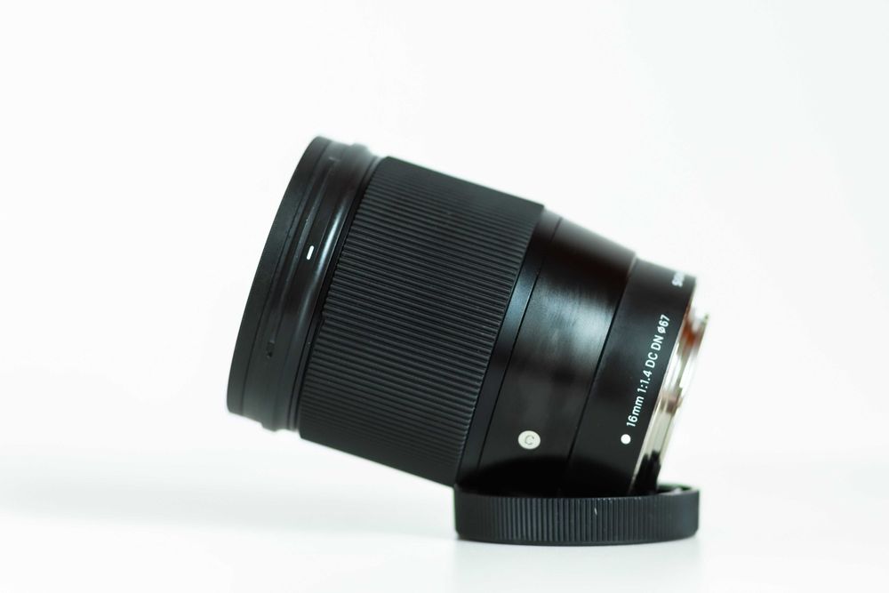 Obiectiv UltraWide SIGMA 16mm f1.4 DC DN Contemporary - Canon Eos M