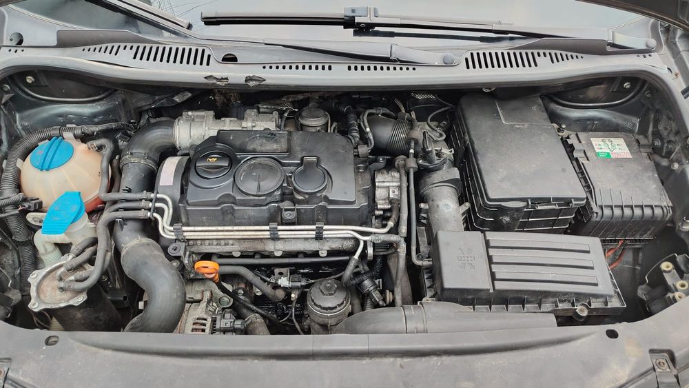 Vw Caddy 1,9 tdi an fabricație 2006