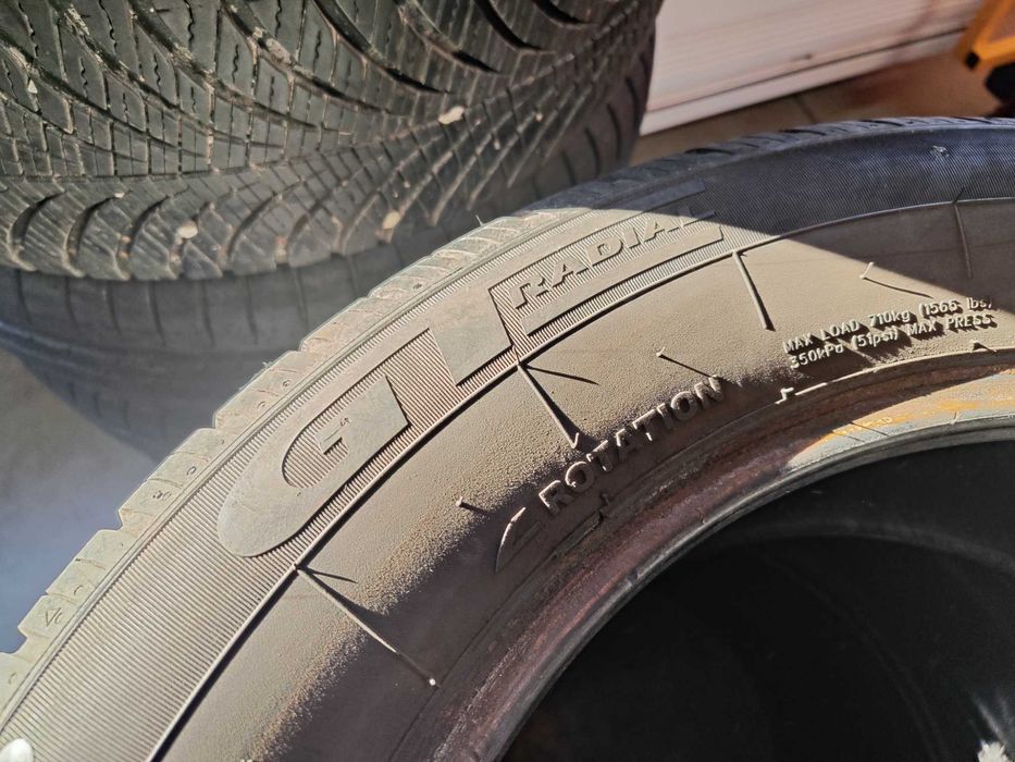 2бр. Всесезонни гуми 215/60/17 GT Radial