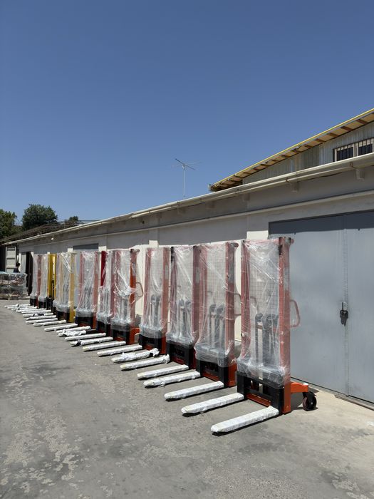 Погрузчик рохля гидравлическая тележка штабелёр ручная кара рохли груз