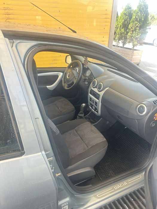 Vând Dacia Sandero 1.4 Benzina | 86.000 km Reali | Aer Condiționat & Servodirecție
