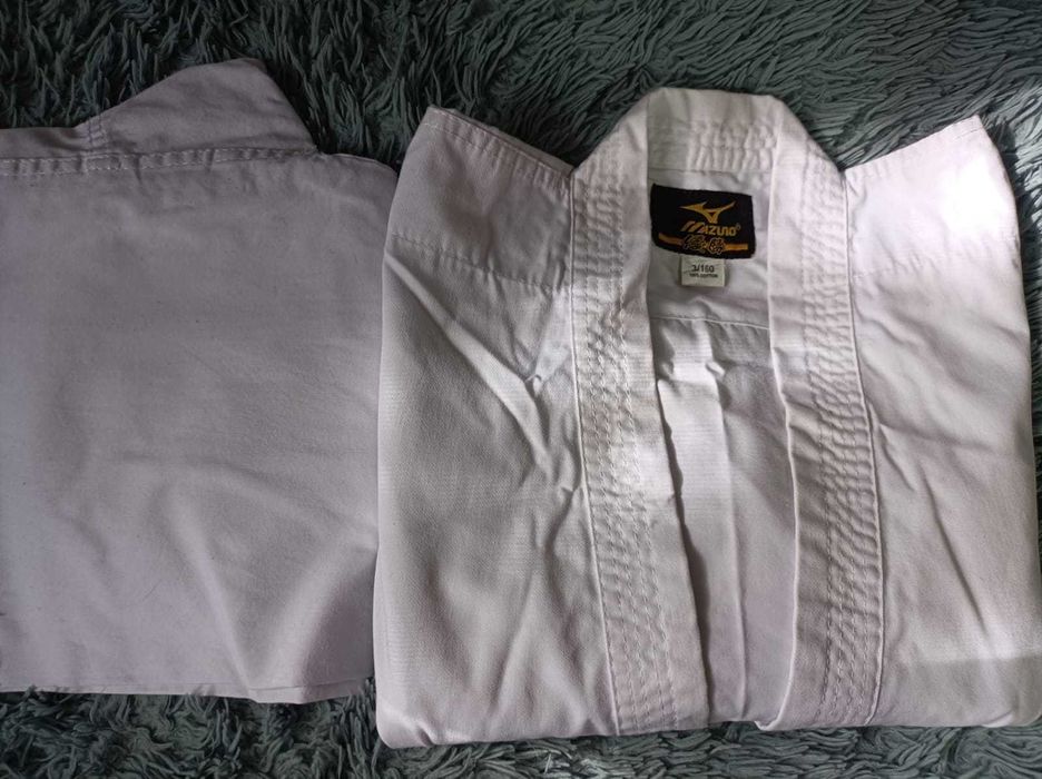 Продам форму каратэ и дзюдо