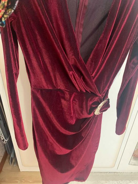 Платья женские 46 размера