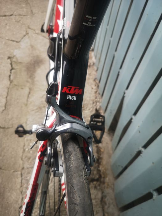 Cursiera KTM Revelator Carbon