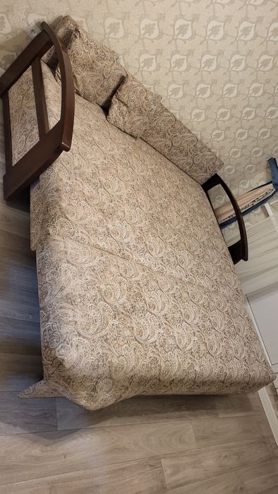 Продам мягкую мебель.