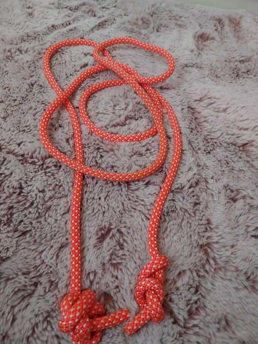 Уреди за художествена гимнастика нови/бухалка,топка,лента,обръч и въже