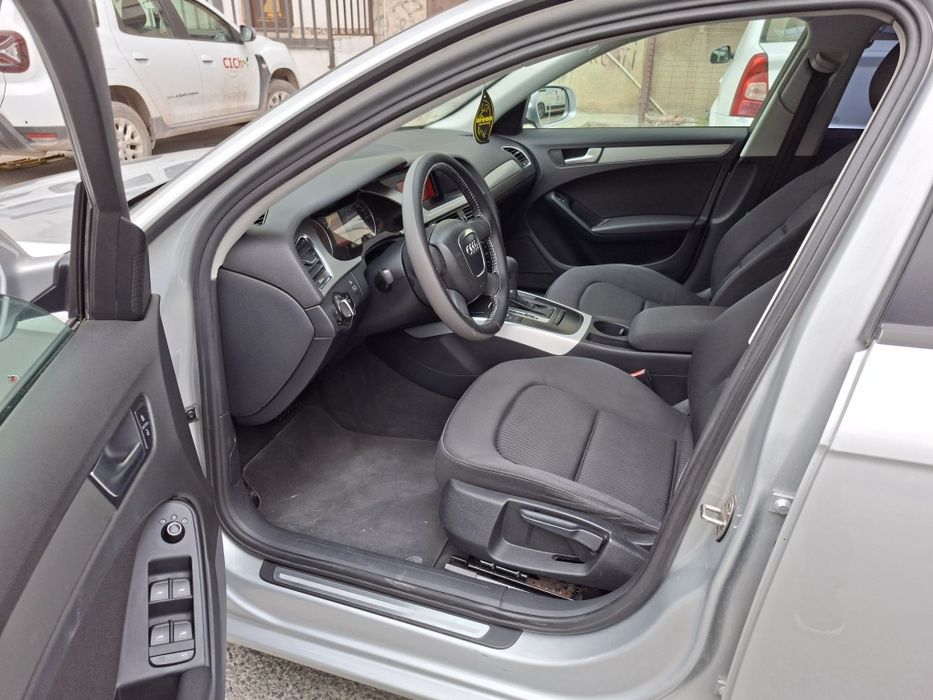 audi A4 B8 an 2011 2.0tdi automată proprietar în acte