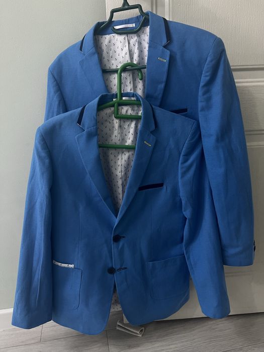 Продам 2 пиджака для подростков