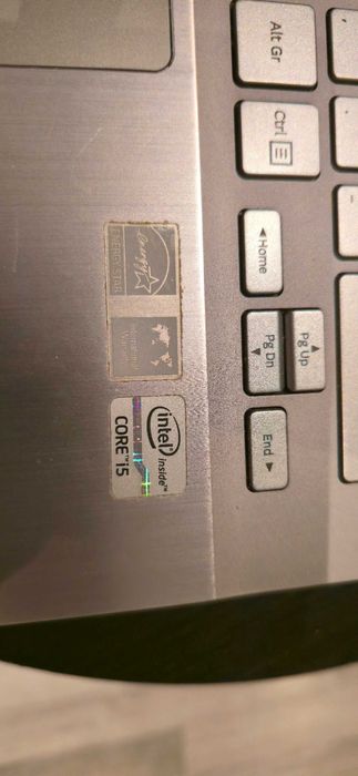 Laptop Samsung i5, touchscreen