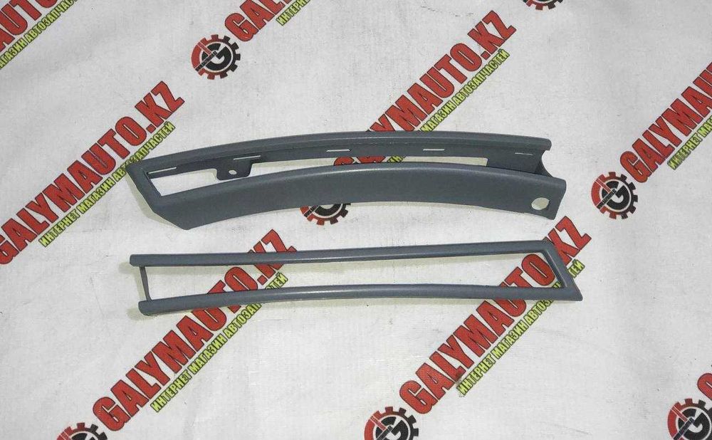 Молдинг VW PASSAT 06- VW04093MARV