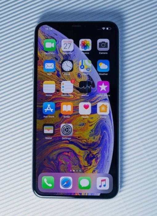 Iphone XS MAX в хорошем состоянии