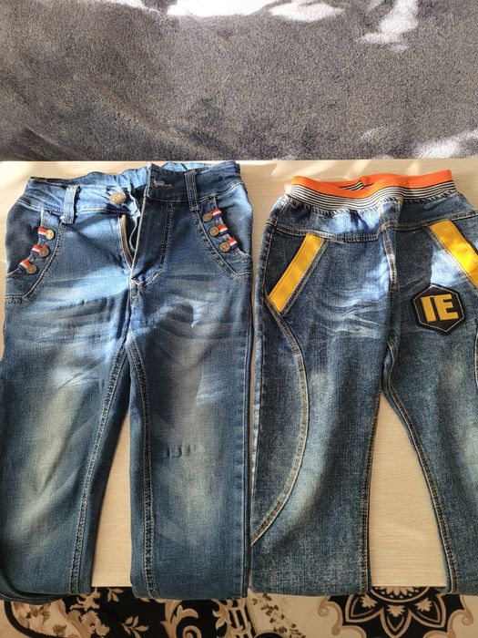 Продаю костюмы, джинсы