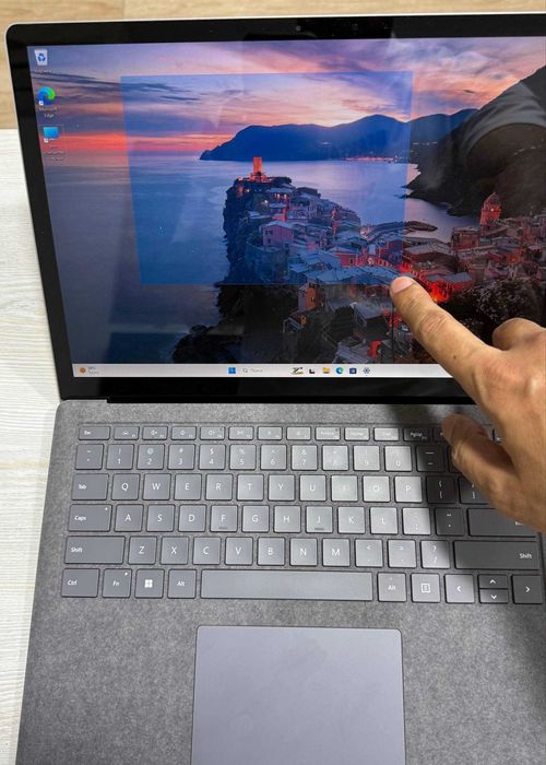 Microsoft Surface Laptop 4 13,5" 2K Сенсор core i7-1185G7 16GB/512GB