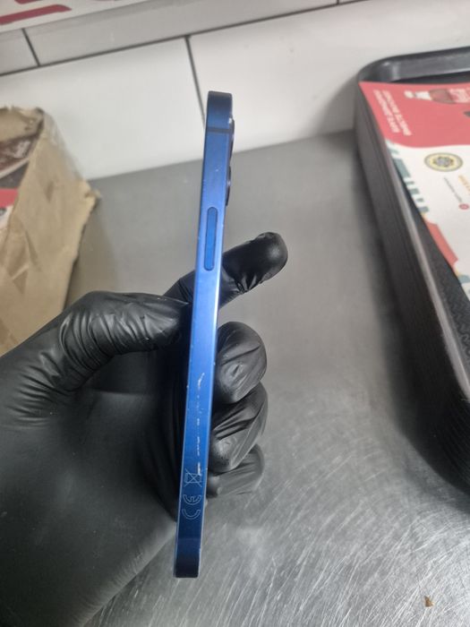 обменяю Iphone 12