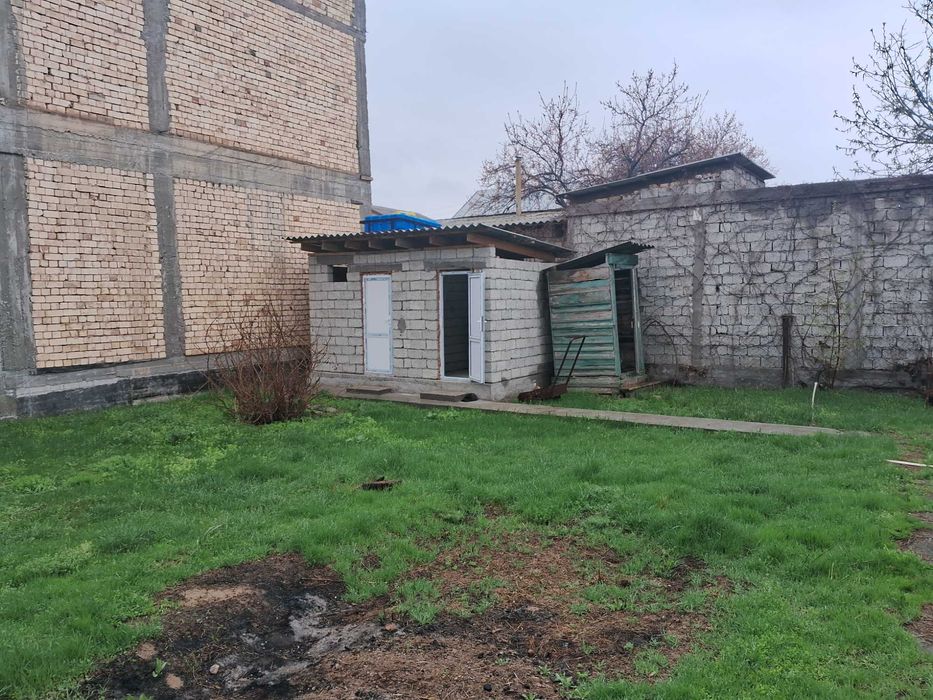 Продаётся дачный участок