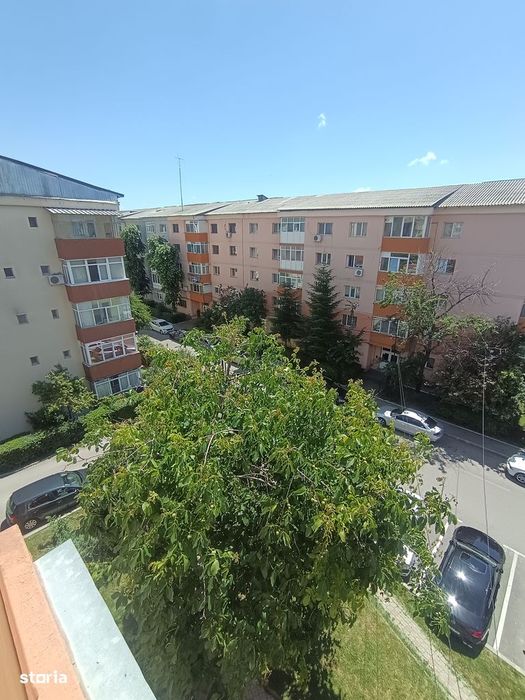 Inchiriere apartament 3 camere Targoviste- zona Minisat