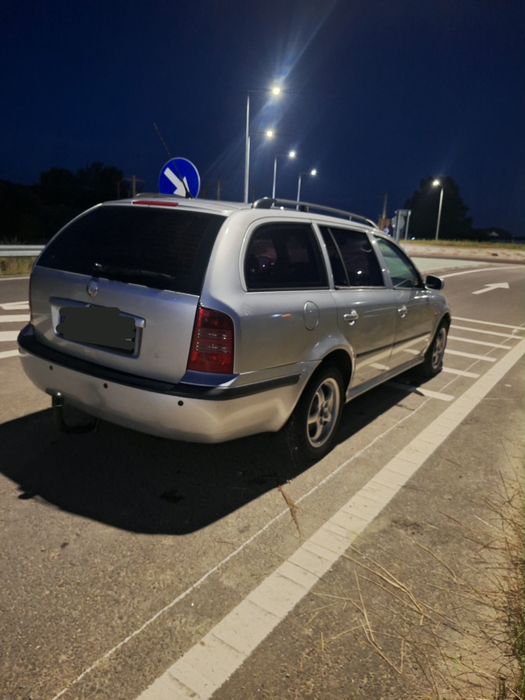 SKODA Octavia 2002 — imagine 3