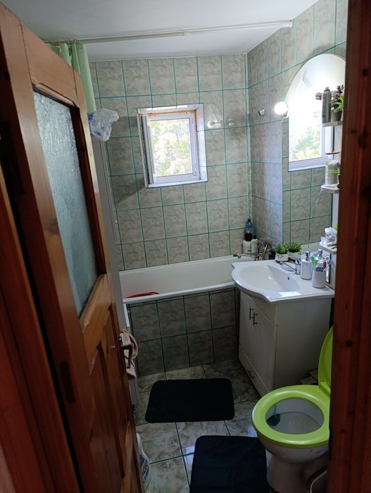 Proprietar,apartament3camere,etj.2/4.(68mp)