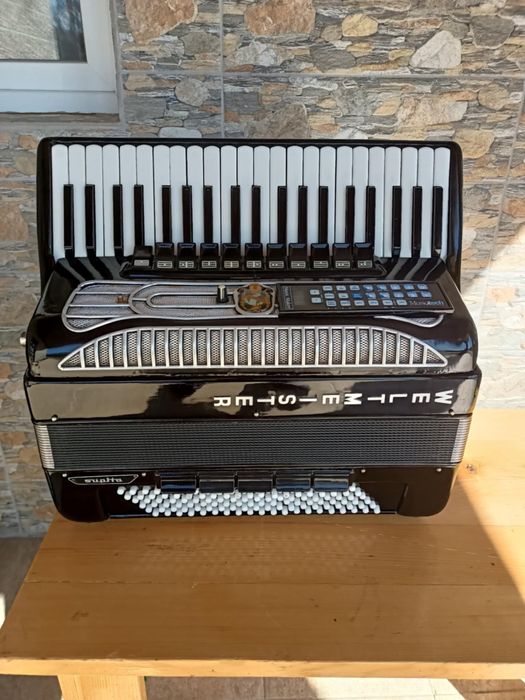 Vand acordeon supita cu midi nu(Roland,cantora,hohner,digital,italian)