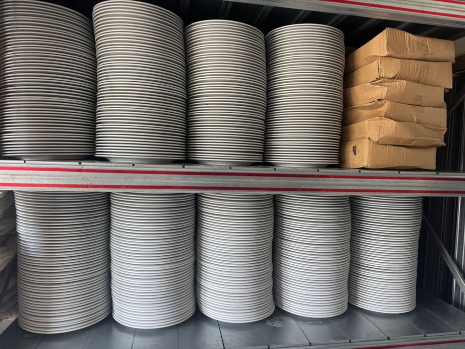 Farfurii de vânzare