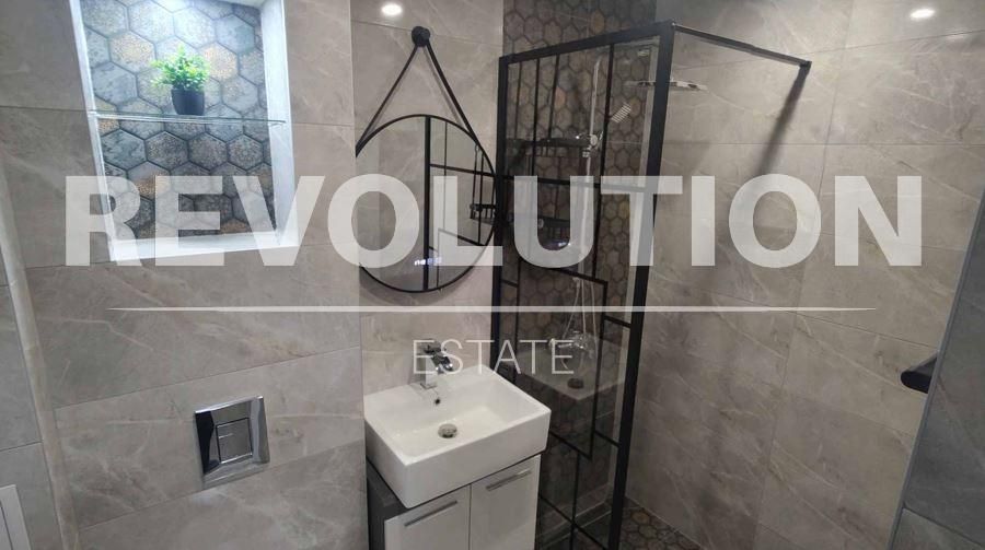 Дава се под наем Тристаен апартамент в Варна, Трошево - 90 кв.м за 700 € - Снимка #13