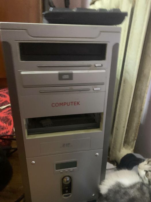 Компьютер,и телевизор