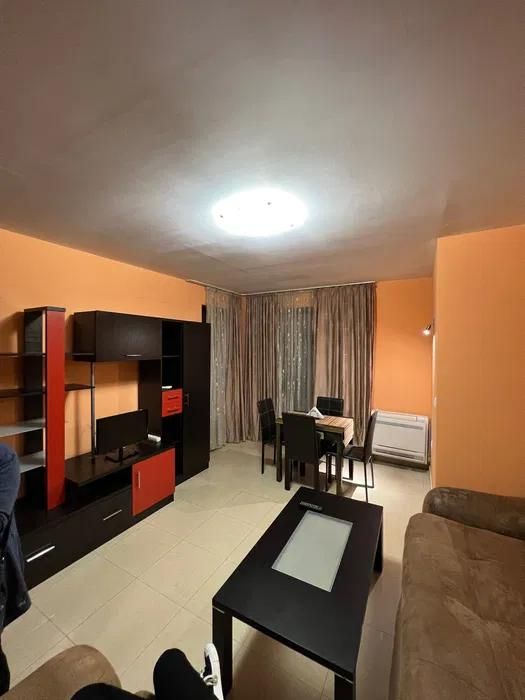 Дава се под наем Двустаен апартамент в Варна, Левски - 80 кв.м за 575 € - Снимка #3