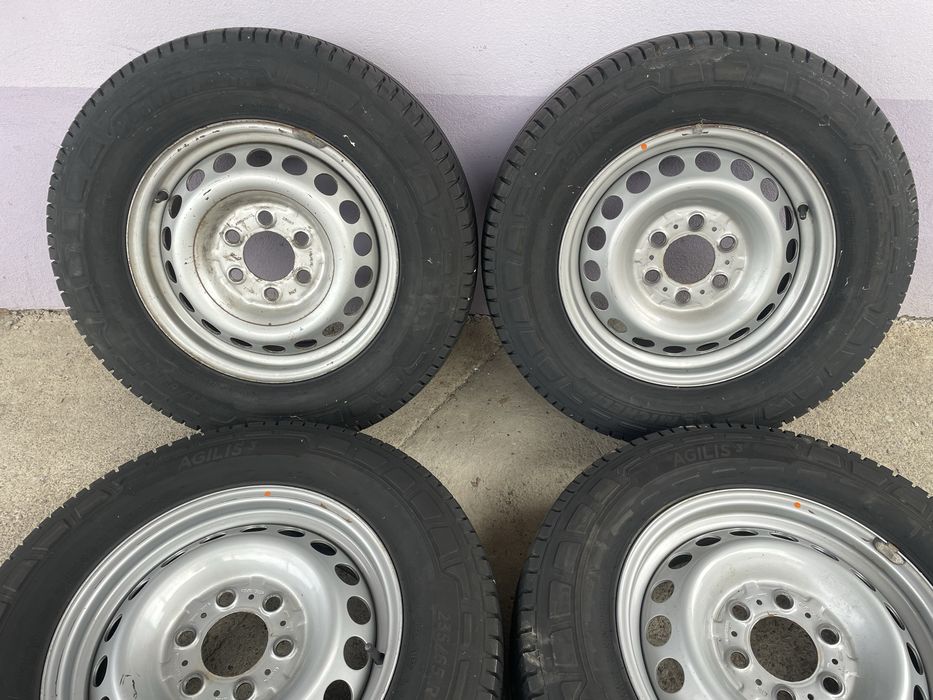 Roti cu anvelope de vara Michelin 235/65R16C - Mercedes Sprinter 907