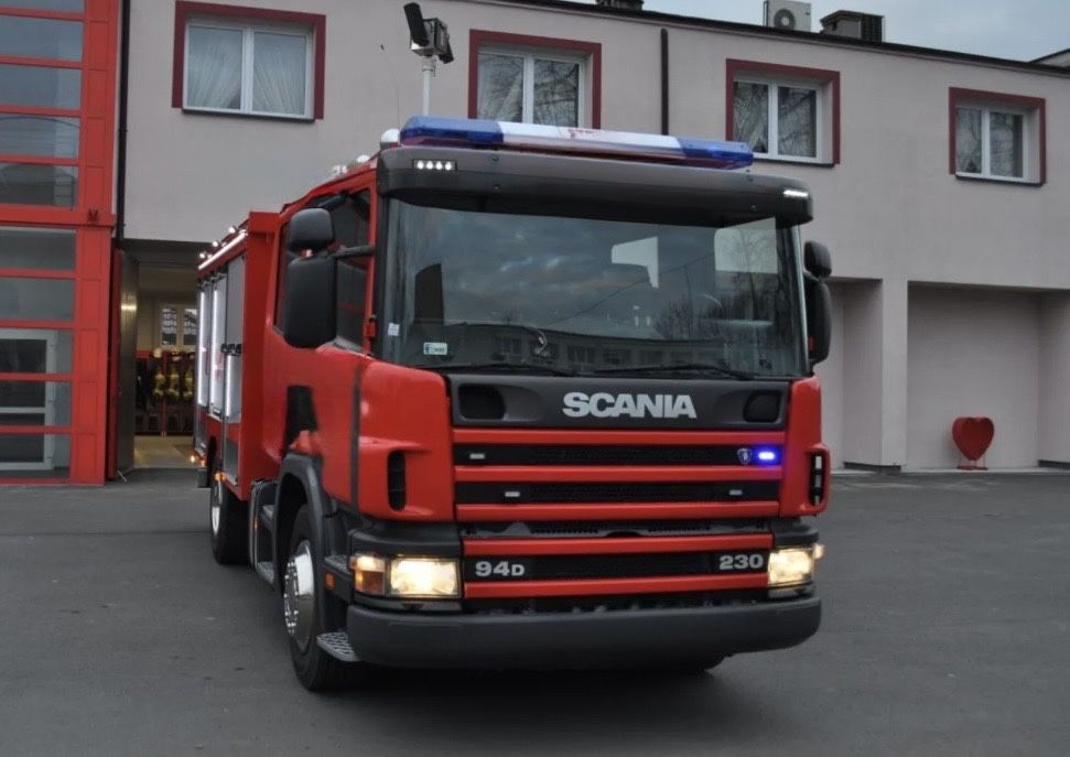 Masina de pompieri Scania, 3000 L apa, echipata si inmatriculata