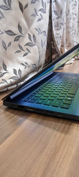 Лаптоп Acer Aspire 5 A515, запазен