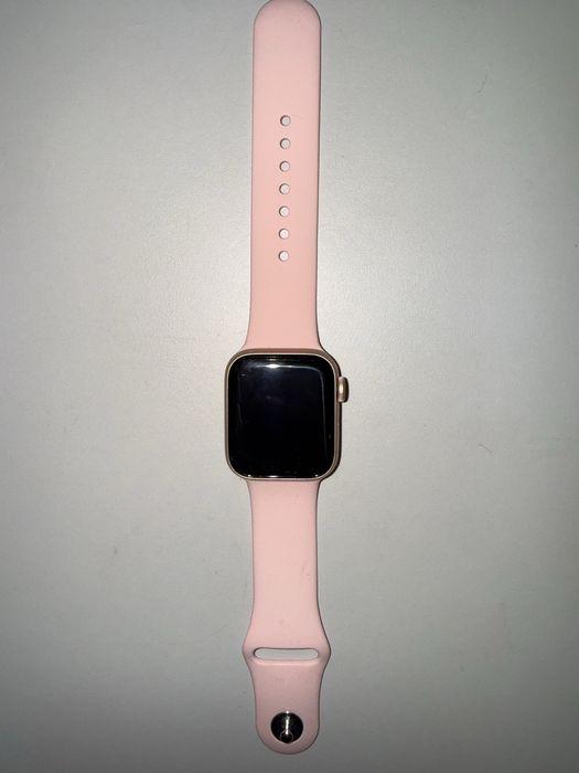Apple Watch SE 2020, GPS, Gold Aluminium 40mm
