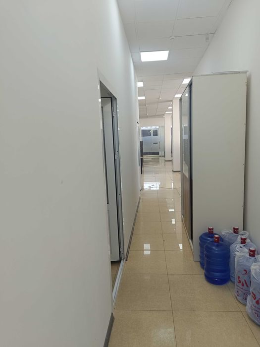 Офис в аренду 350 м2