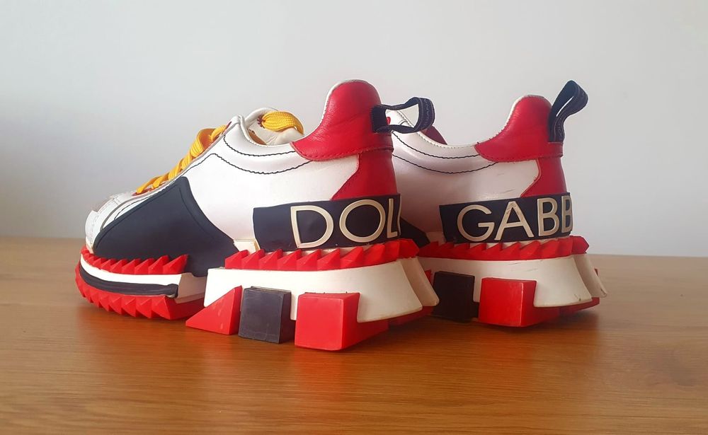 Vand adidași D&G