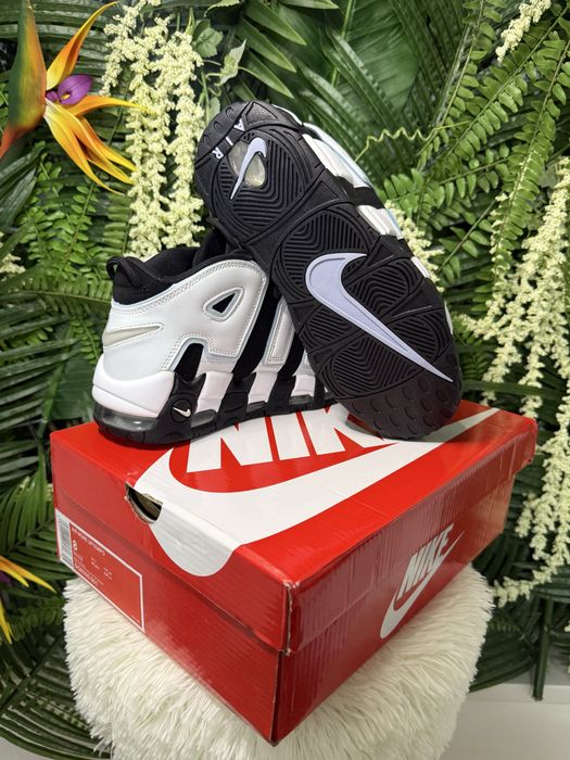 Nike Air More Uptempo Black White