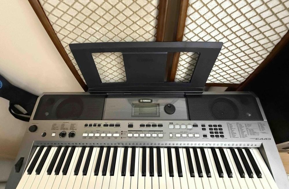 Синтезатор Yamaha 443