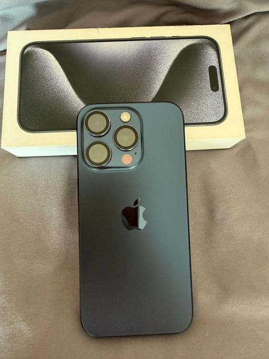 Iphone 15 pro 256 gb как новый