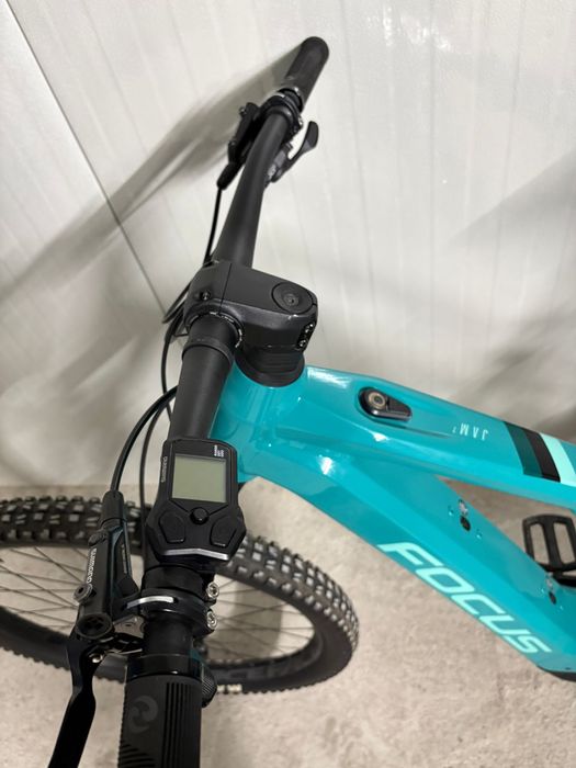 Bicicleta Electrica Focus Jam2 Full Suspension 720 Wh