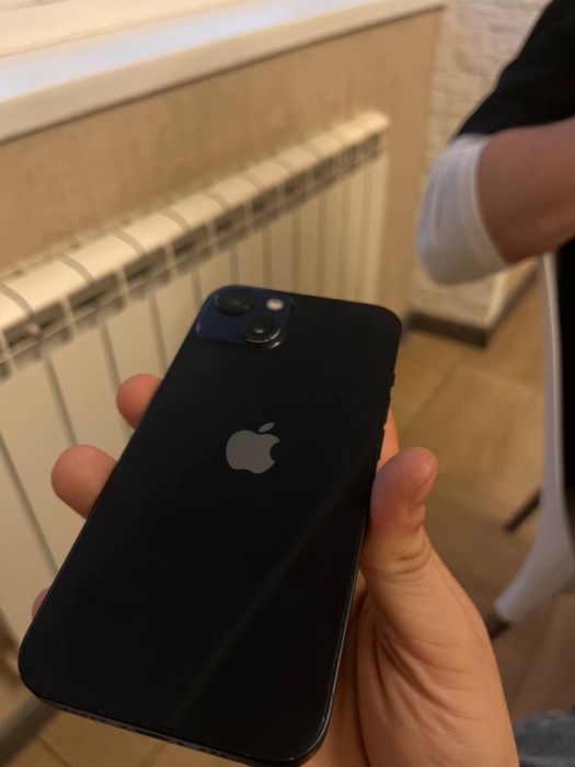 Iphone 13 Midnight