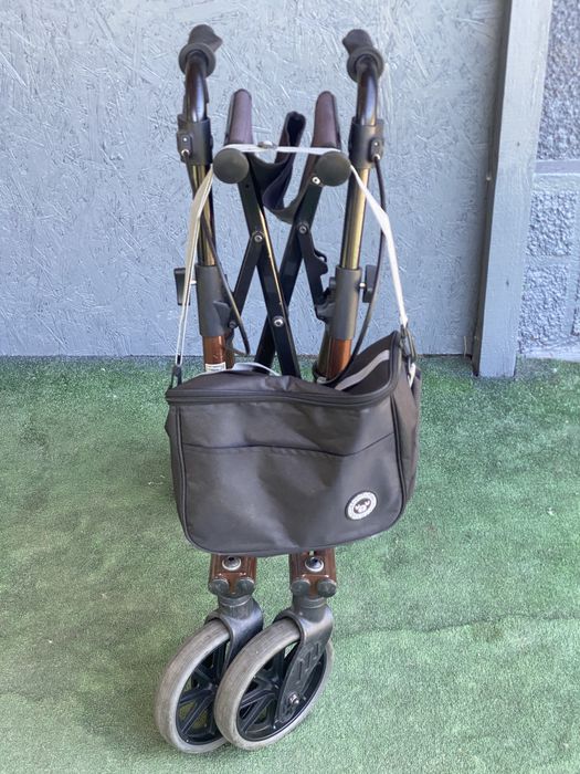 Cadru caruț cu roti aluminiu rolator handicap batrani