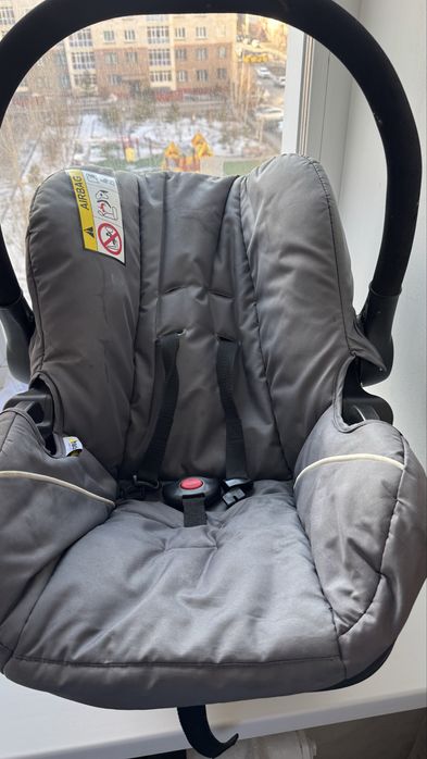 Продам автокресло переносчик
