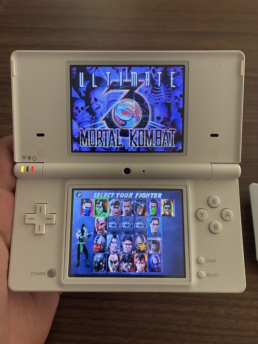 Nintendo DSi White с Карта