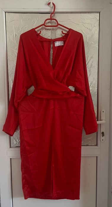 Rochie rosie satinata