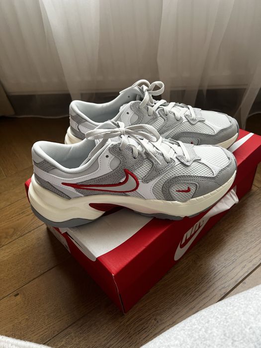 Кроссовки новые Nike 39р