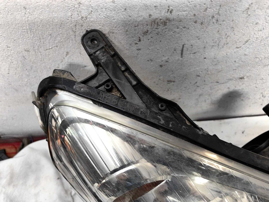 Оригинален фар Ляв Десен  Опел астра  Opel Astra H