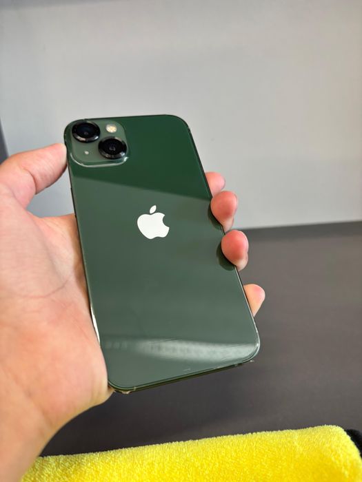 Срочно продается Айфон 13