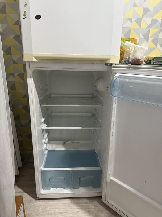 Холодильник продам
