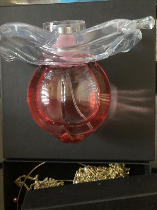 Parfumuri apă de toaletă