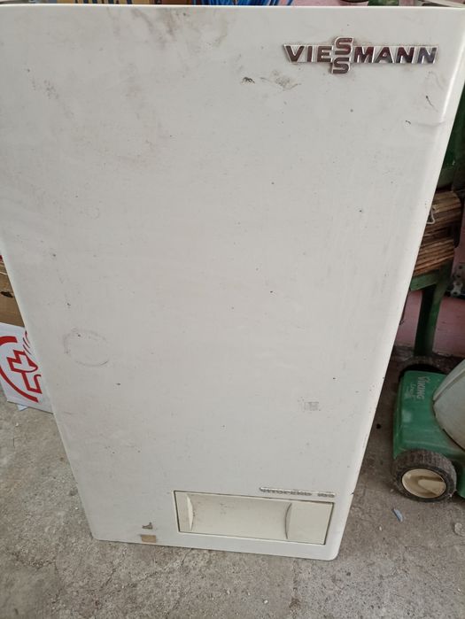Centrală termică Viessmann Vitopend 100