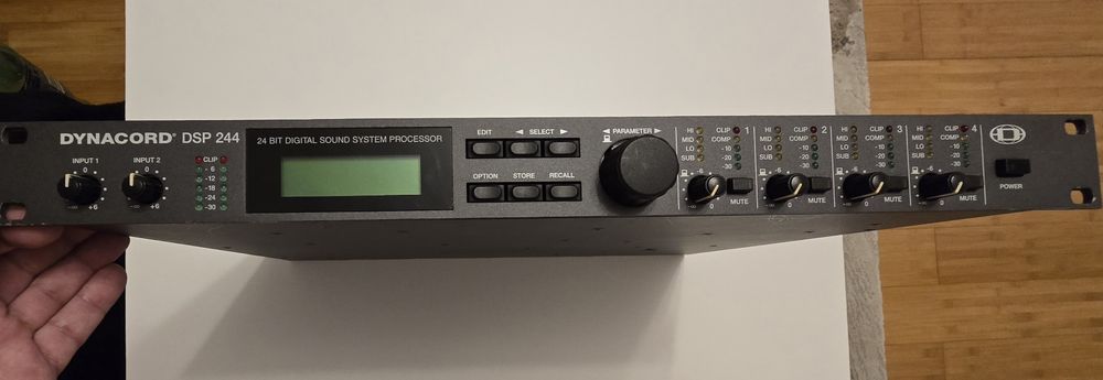 Vand procesor Dynacord Dsp 244 , impecabil Fbt, Rcf, Korg, Xa2